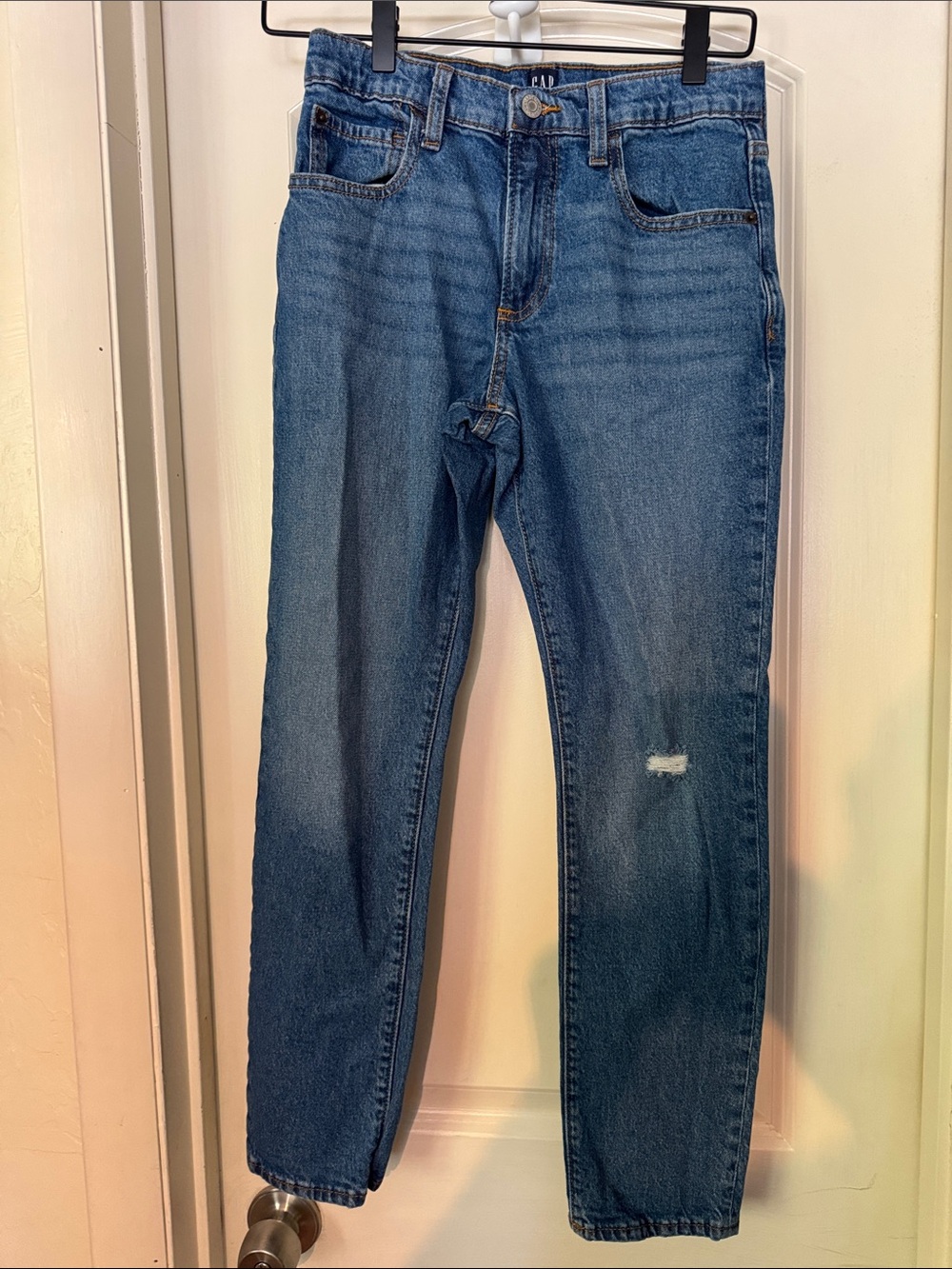 GAP Girls size 12 youth Medium Blue Straight Jeans with Subtle Distress